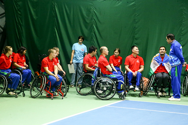 43 спортсмена из 11 регионов страны разыграли медали чемпионата России по теннису на колясках