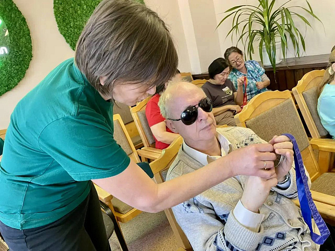 Вице-президент ПКР, президент ВФСС, 3-кратная паралимпийская чемпионка О.В. Семенова провела Паралимпийские уроки для детей с ОВЗ в Алтайском крае