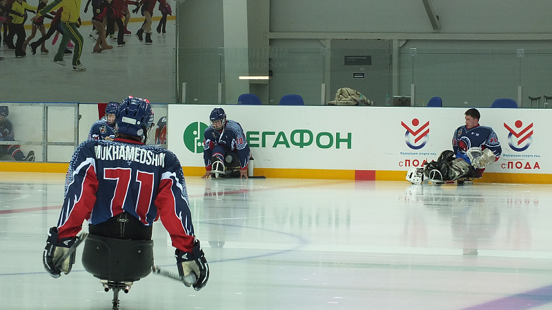 В г. Сочи (Краснодарский край) прошло торжественное открытие финального этапа чемпионата России по хоккею-следж 