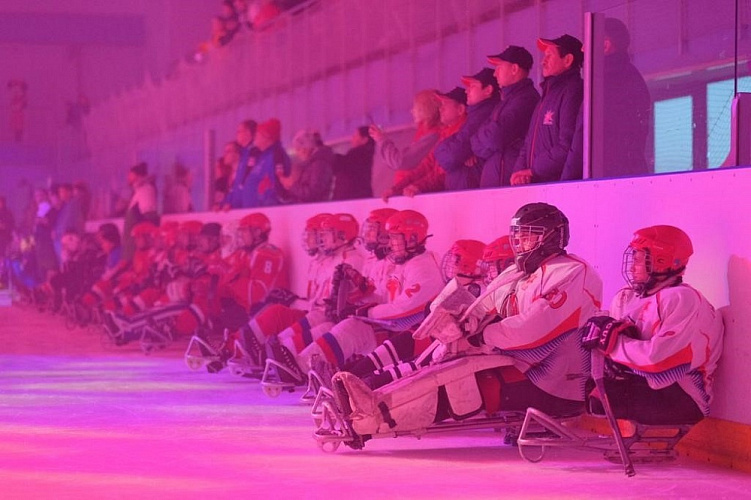 А.А. Строкин в г. Ижевске принял участие в церемонии открытия и просмотре соревнований международного турнира по следж-хоккею среди детско-юношеских команд «KALASHNIKOV CUP»