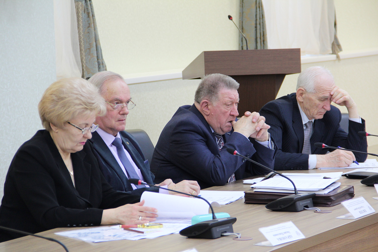 П.А. Рожков в зале Исполкома ПКР провел заседание Бюро рабочей группы по подготовке сборных команд России к участию в Паралимпийских играх-2016 