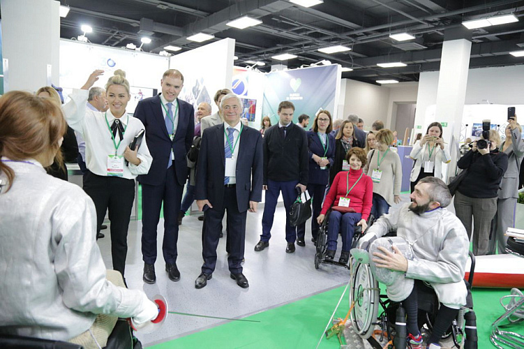 П.А. Рожков в г. Москве принял участие в сессии «Роль отечественной промышленности в развитии адаптивного спорта», проводимой в рамках VII Национального форума реабилитационной индустрии и универсального дизайна «Надежда на технологии» П.А. Рожков в г. Москве принял участие в сессии «Роль отечественной промышленности в развитии адаптивного спорта», проводимой в рамках VII Национального форума реабилитационной индустрии и универсального дизайна «Надежда на технологии»