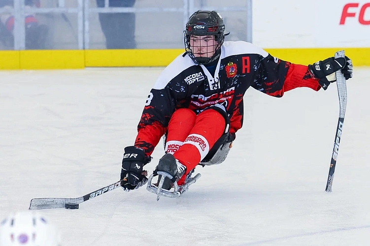СХК «Мужество» — победитель чемпионата России по следж-хоккею в дивизионе «Лига героев»