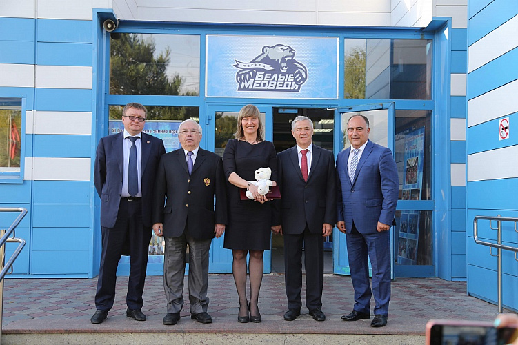 В г. Москве в Ледовом дворце «Умка» стартовал Открытый Кубок по хоккею-следж «Кубок Мужества»