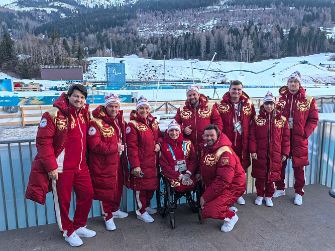 8 золотых, 1 серебряную и 3 бронзовые медали завоевала Паралимпийская команда России на XIV Паралимпийских зимних играх в Италии