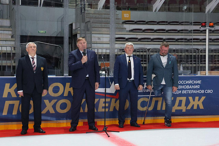 Во Владивостоке завершился Кубок «Герои нашего времени» по следж-хоккею среди ветеранов СВО Во Владивостоке завершился Кубок «Герои нашего времени» по следж-хоккею среди ветеранов СВО