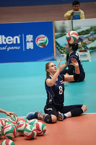 Женская сборная команда России по волейболу сидя стала серебряным призером международного турнира World Super 6 в Китае