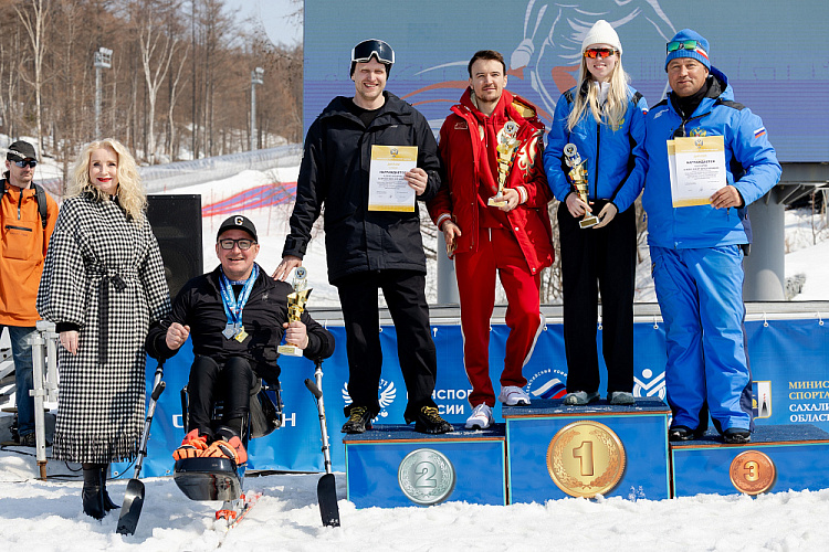 Варвара Ворончихина и Алексей Бугаев – абсолютные чемпионы России по горнолыжному спорту лиц с ПОДА