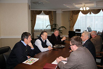 П.А. Рожков в офисе ПКР провел рабочее совещание с президентом Российской федерации стрельбы из лука В.Н. Ешеевым 