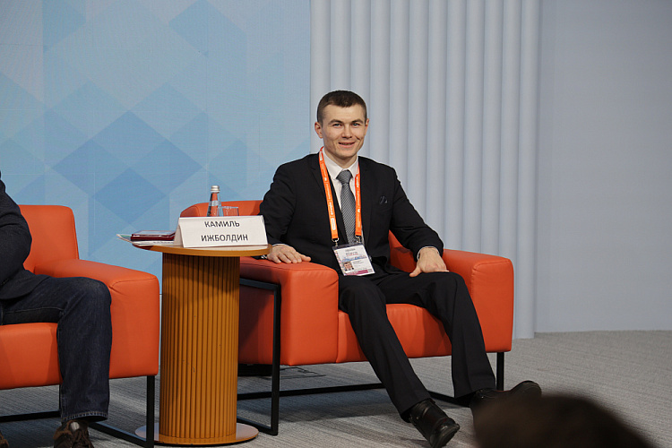 Руководители ПКР приняли участие в форуме ветеранов боевых действий «Вместе победим!»