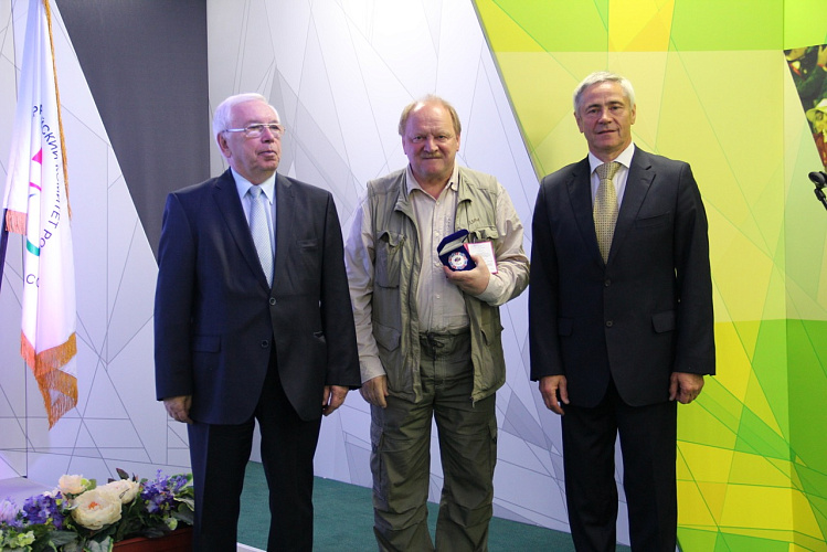 В Актовом зале Паралимпийского комитета России состоялась очередная Конференция Всероссийской федерации спорта лиц с поражением опорно-двигательного аппарата