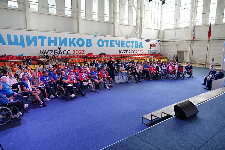 ПКР в г. Белово провел Паралимпийский урок для участников межрегиональных соревнований ветеранов СВО «Кубок Защитников Отечества»