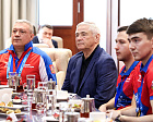 Министр спорта РФ М.В. Дегтярев, Губернатор Московской области А.Ю. Воробьев, президент ПКР П.А. Рожков встретились с подмосковной командой по итогам выступления на зимнем Кубке Защитников Отечества
