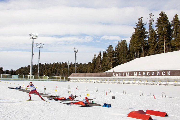 В Ханты-Мансийске определены победители и призеры главного старта по лыжным гонкам и биатлону спорта лиц с ПОДА спортивного сезона 2023 года