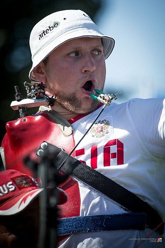 Россияне выиграли  золотую, серебряную и бронзовую медали  по итогам третьего дня чемпионата мира по стрельбе из лука спорта лиц с ПОДА в Китае 