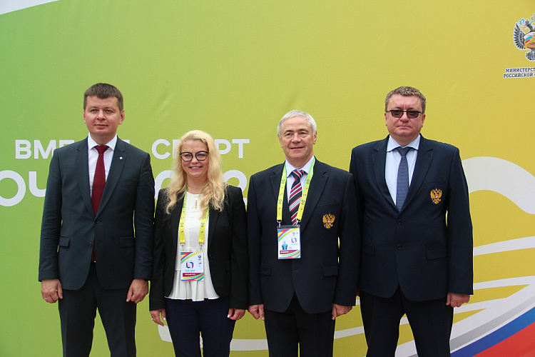 57 комплектов медалей были разыграны во второй соревновательный день по плаванию на Летних Играх Паралимпийцев 