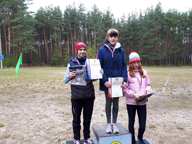 Спортсмены из четырех регионов победили в первом чемпионате России по легкоатлетическому кроссу ЛИН в Нижегородской области 