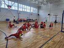  Сборные команды Москвы, Санкт Петербурга, ДНР и ЛНР приняли участие во Всероссийских соревнованиях по волейболу сидя в Луганске