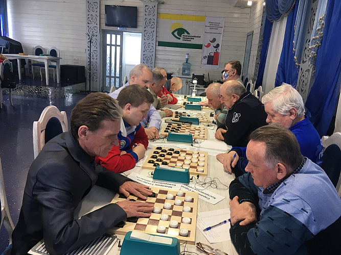 В Костромской области определены победители и призеры чемпионата и первенства России по шашкам спорта слепых