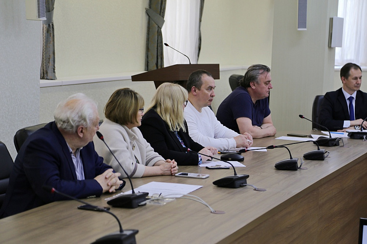Руководители ПКР в зале Исполкома ПКР приняли участие в заседании Исполкома Московского городского регионального отделения ПКР