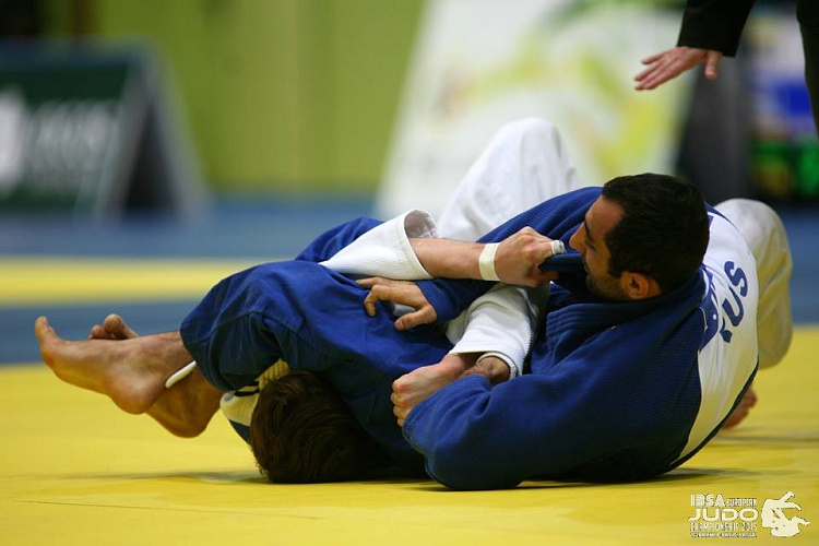 В Португалии сборная России по дзюдо завоевала 17 медалей и одержала командную победу на чемпионате Европы  среди незрячих и слабовидящих спортсменов 