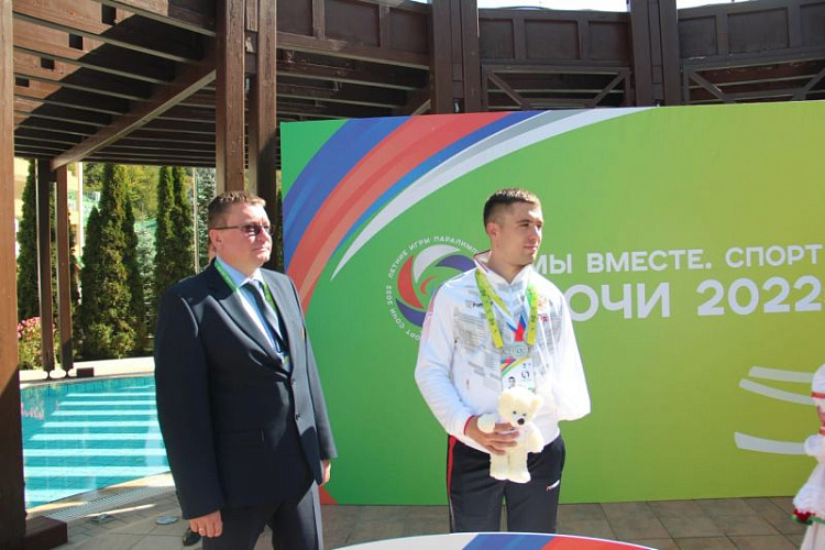 Попали в десятку! Паралимпийцы Алтая возвращаются из Сочи с 26 медалями различного достоинства