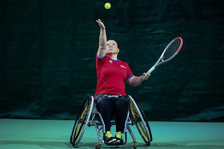 43 спортсмена из 11 регионов страны разыграли медали чемпионата России по теннису на колясках