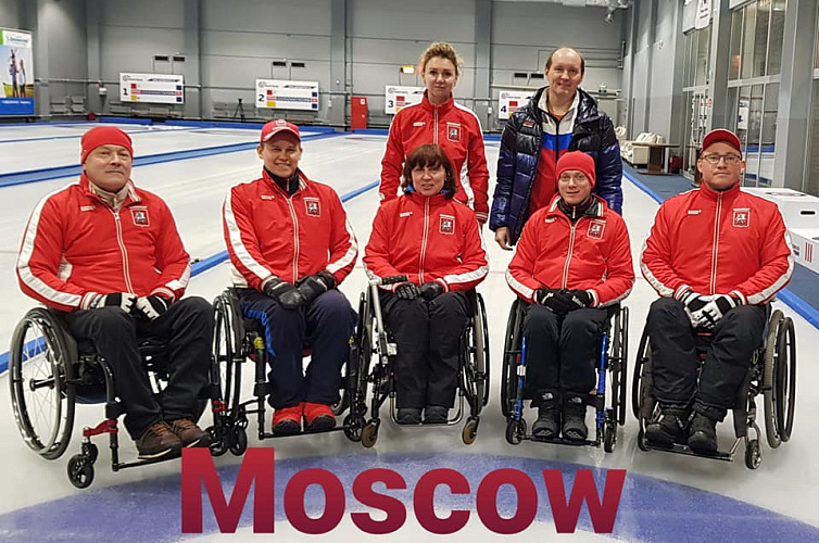 Сборная Москвы выиграла чемпионат России по керлингу на колясках