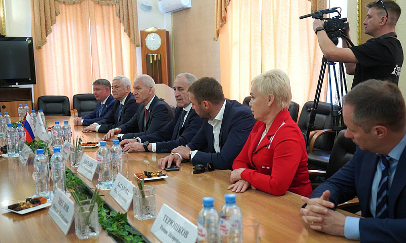 Президент ПКР П.А. Рожков принял участие в рабочая встрече Губернатора Брянской области А.В. Богомаза с членами Комитета Государственной Думы по физической культуре и спорту