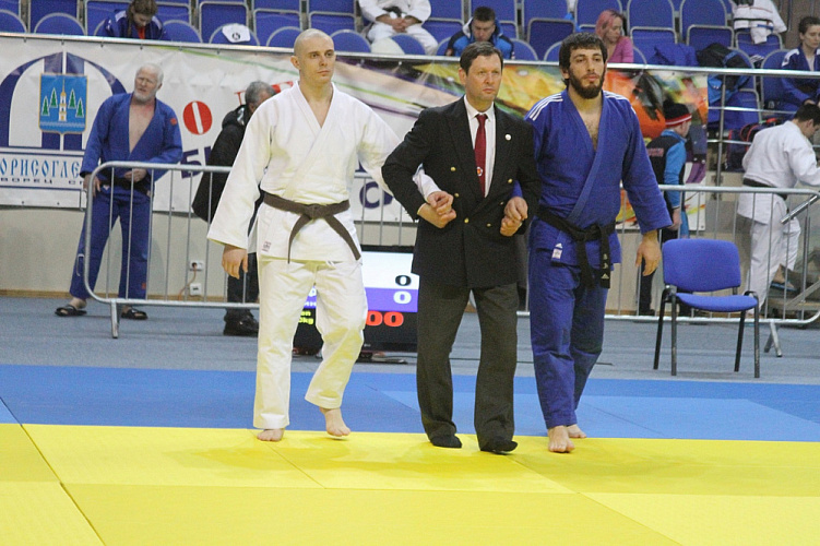 Более 100 спортсменов вели борьбу за награды чемпионата России по дзюдо спорта слепых в Раменском