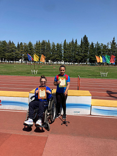 10 рекордов страны установлены на Всероссийских соревнованиях по легкой атлетике спорта лиц с ПОДА в Адлере