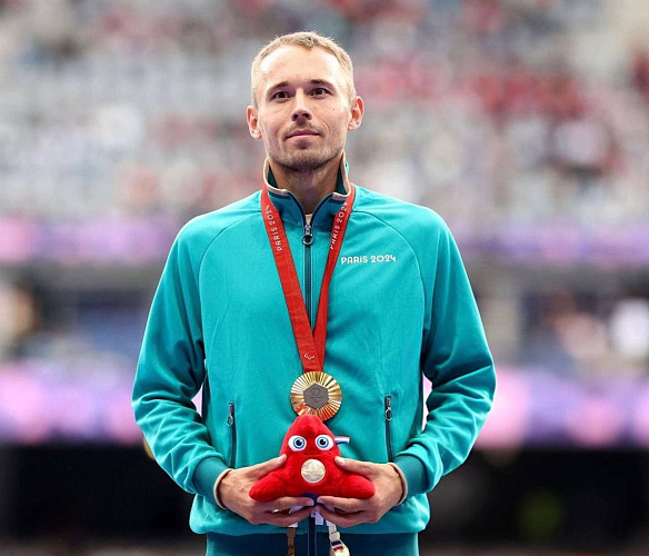 Александр Костин: Лауреат спортивной премии «Возвращение в жизнь» в номинации «Я люблю тебя, жизнь» Александр Костин: Лауреат спортивной премии «Возвращение в жизнь» в номинации «Я люблю тебя, жизнь»