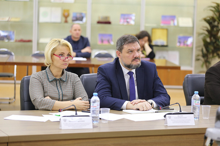 Руководители ПКР приняли участие в заседании Межведомственной комиссии по развитию адаптивной физической культуры и спорта Совета при Президенте Российской Федерации по развитию физической культуры и спорта Руководители ПКР приняли участие в заседании Межведомственной комиссии по развитию адаптивной физической культуры и спорта Совета при Президенте Российской Федерации по развитию физической культуры и спорта