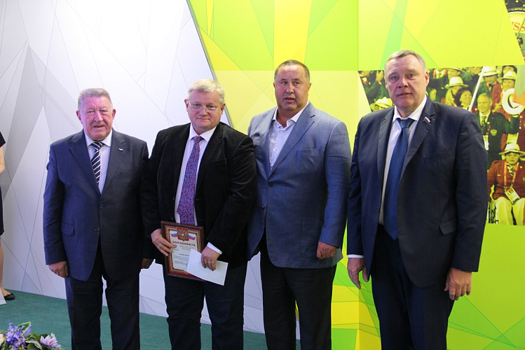 В Актовом зале Паралимпийского комитета России состоялась очередная Конференция Всероссийской федерации спорта лиц с поражением опорно-двигательного аппарата