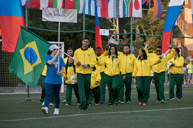 Всемирные игры Международной спортивной федерации колясочников и ампутантов IWAS 2015 года торжественно открыты в Сочи!