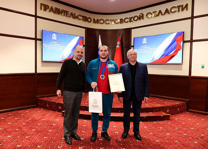 Министр спорта РФ М.В. Дегтярев, Губернатор Московской области А.Ю. Воробьев, президент ПКР П.А. Рожков встретились с подмосковной командой по итогам выступления на зимнем Кубке Защитников Отечества Министр спорта РФ М.В. Дегтярев, Губернатор Московской области А.Ю. Воробьев, президент ПКР П.А. Рожков встретились с подмосковной командой по итогам выступления на зимнем Кубке Защитников Отечества
